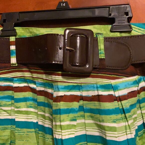Chime Belted Skirt sz. M - Picture 3 of 3